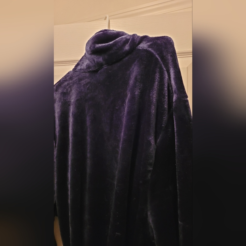 New Men's Robe - Picture 7 of 7